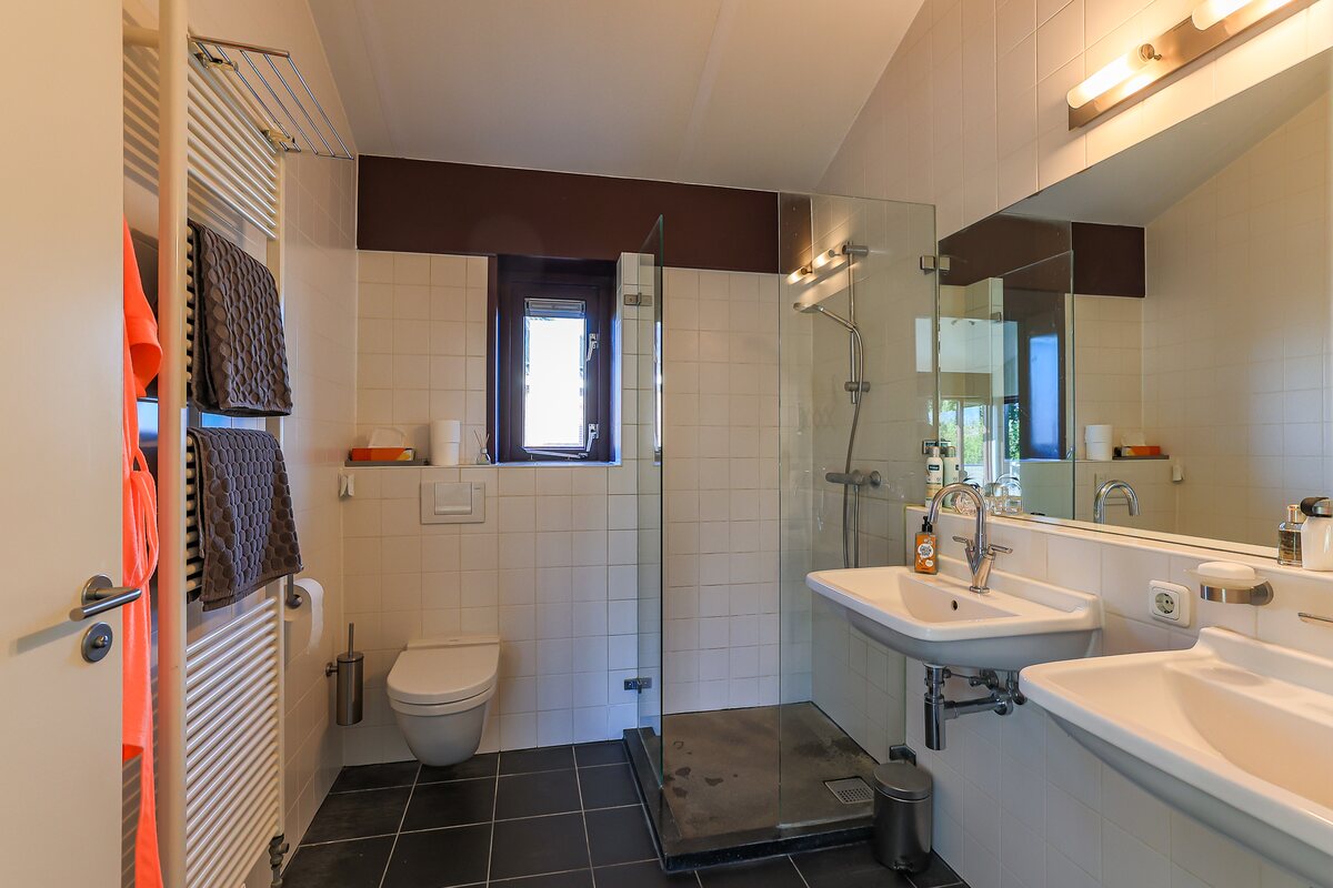 Aalscholver 16, 9728 XK Groningen - € 1.175.000 k.k. - Boekholt & partners makelaars Groningen