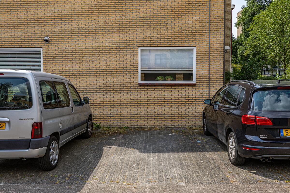 Aart van der Leeuwlaan 8, 9721 TG Groningen - € 435.000 k.k. - Boekholt & partners makelaars Groningen