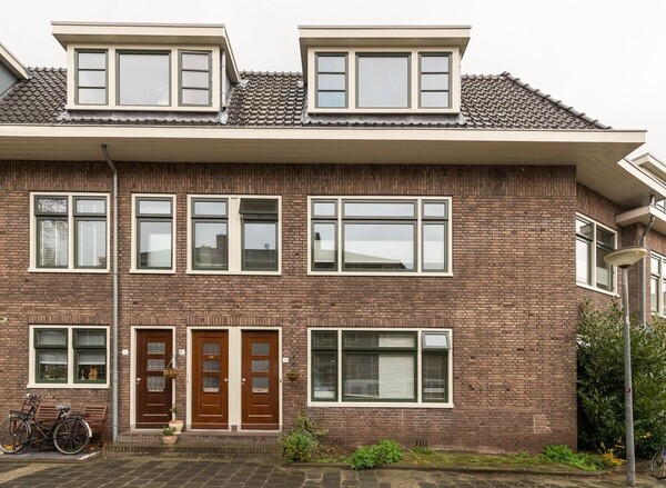 Albertine Agnesstraat 5A