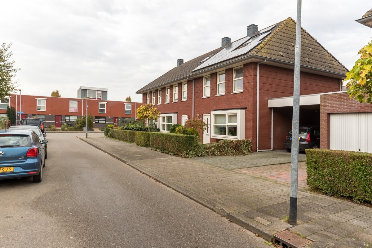 Basaltstraat 27, 9743 TP Groningen - € 339.000 k.k. - Boekholt & partners makelaars Groningen