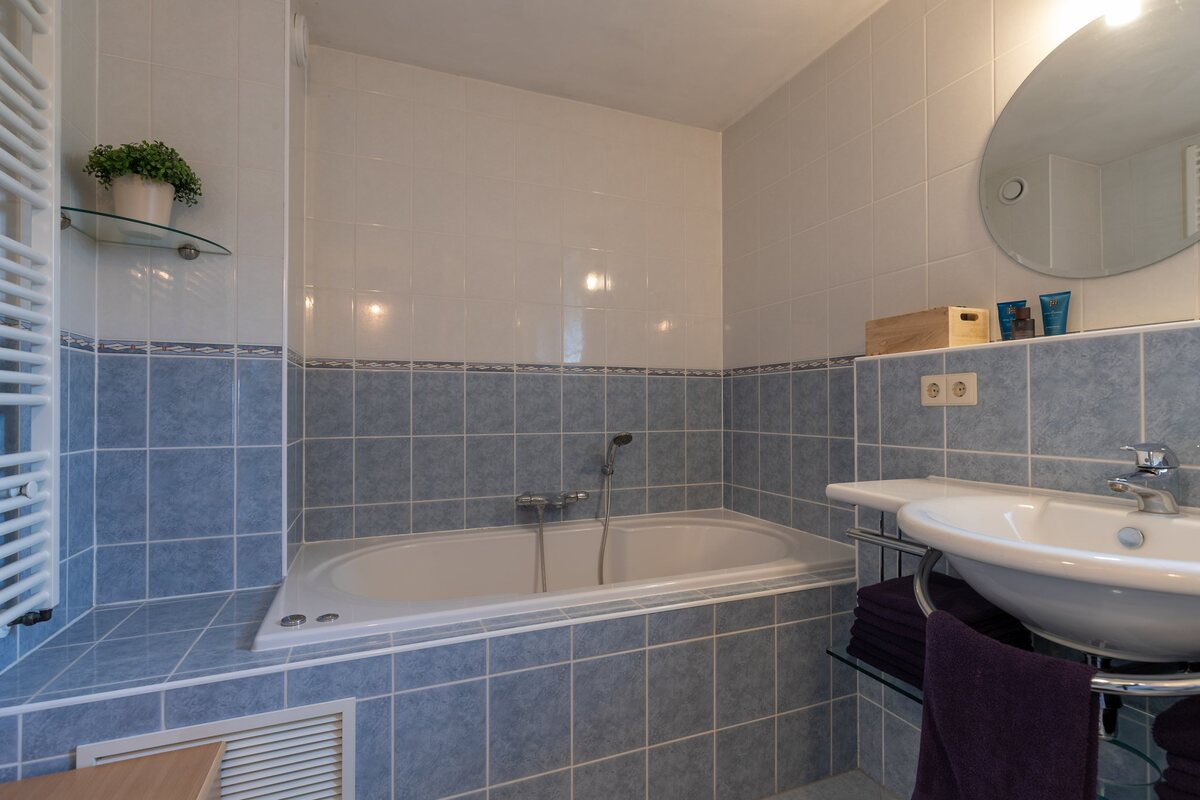 Ben Walrechtstraat 9, 9744 DS Groningen - € 300.000 k.k. - Boekholt & partners makelaars Groningen