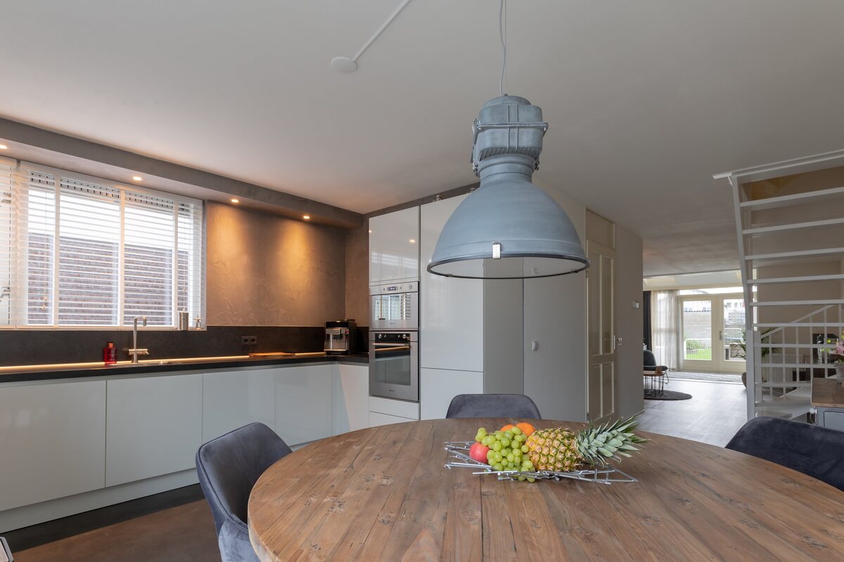 Ben Walrechtstraat 9, 9744 DS Groningen - € 300.000 k.k. - Boekholt & partners makelaars Groningen