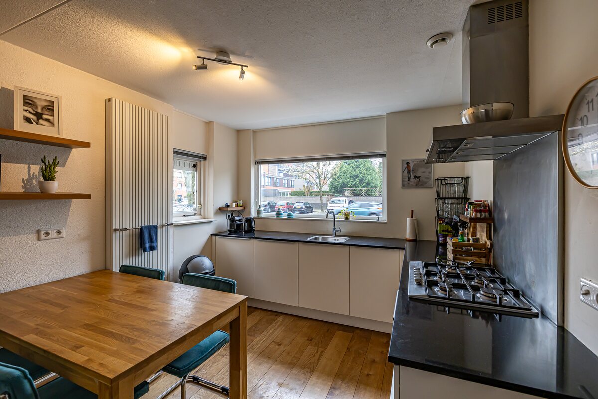 B.S.F. von Suttnerstraat 11, 9728 WZ Groningen - € 545.000 k.k. - Boekholt & partners makelaars Groningen