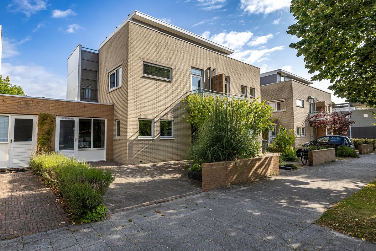B.S.F. von Suttnerstraat 13, 9728 WZ Groningen - € 575.000 k.k. - Boekholt & partners makelaars Groningen