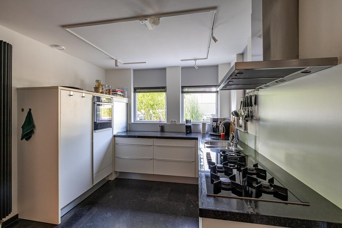 B.S.F. von Suttnerstraat 13, 9728 WZ Groningen - € 575.000 k.k. - Boekholt & partners makelaars Groningen