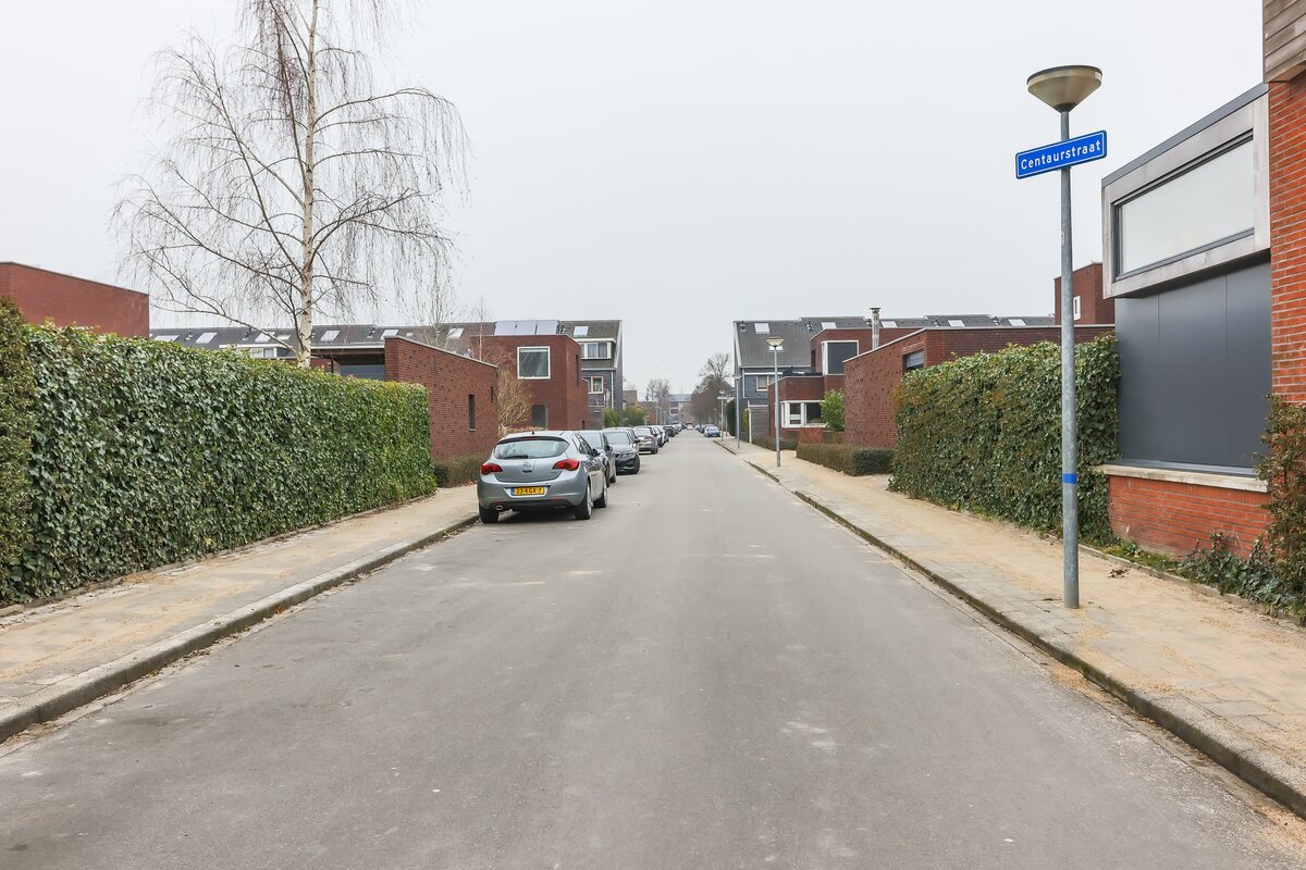 Centaurstraat 22, 9742 PP Groningen - € 525.000 k.k. - Boekholt & partners makelaars Groningen