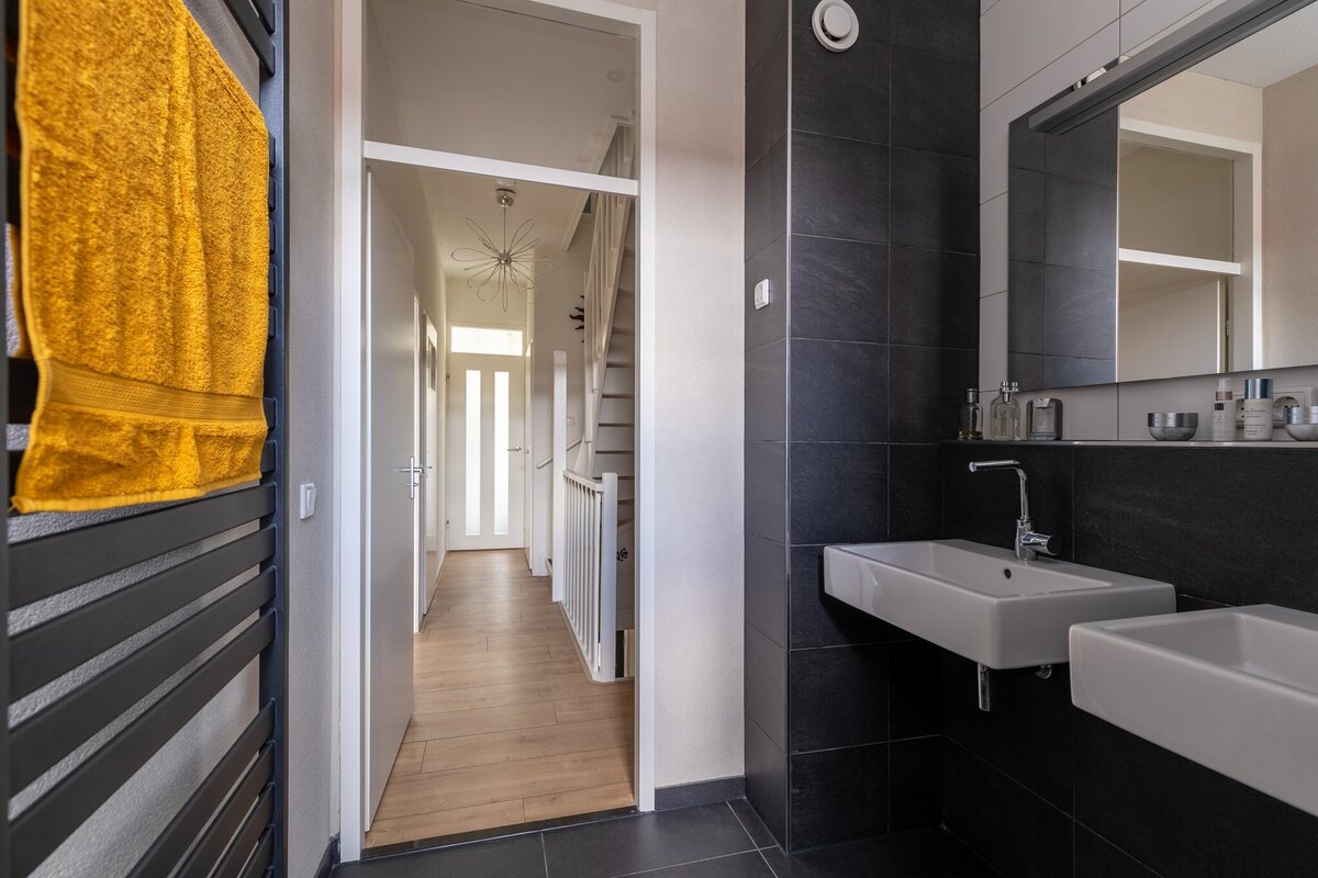Cortinghlaan 35, 9716 HS Groningen - € 310.000 k.k. - Boekholt & partners makelaars Groningen