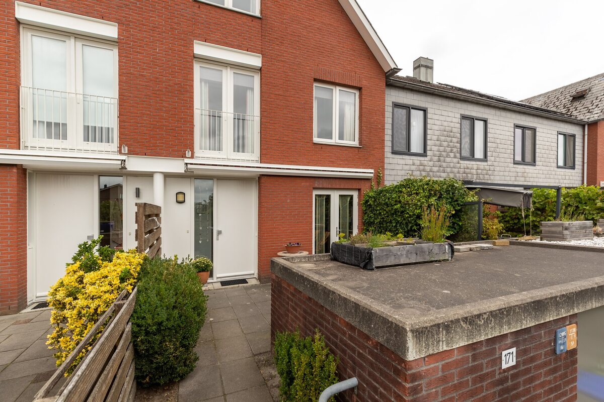 De Waard 171, 9734 CX Groningen - € 285.000 k.k. - Boekholt & partners makelaars Groningen