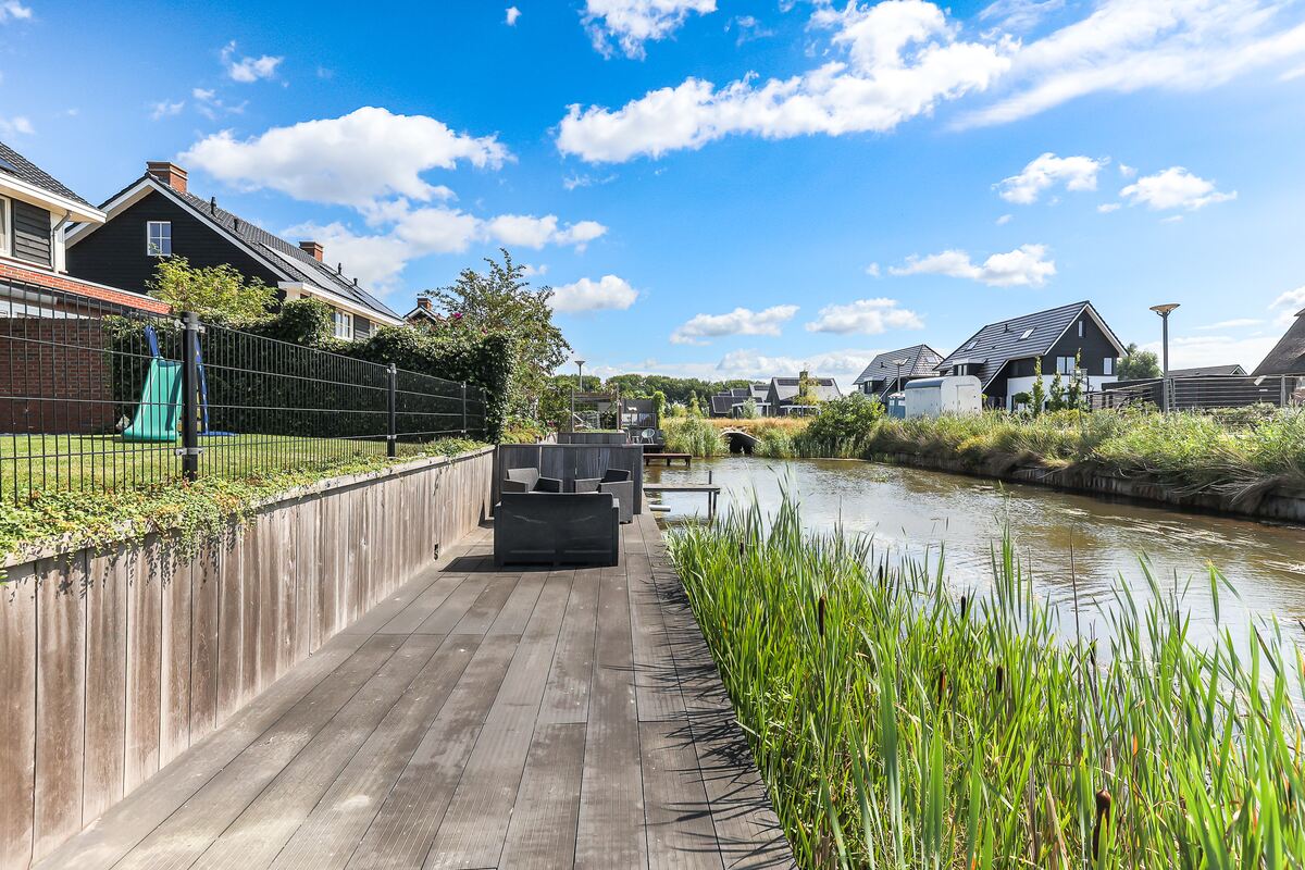De Waterjuffer 54, 9766 PW Eelderwolde - € 665.000 k.k. - Boekholt & partners makelaars Groningen