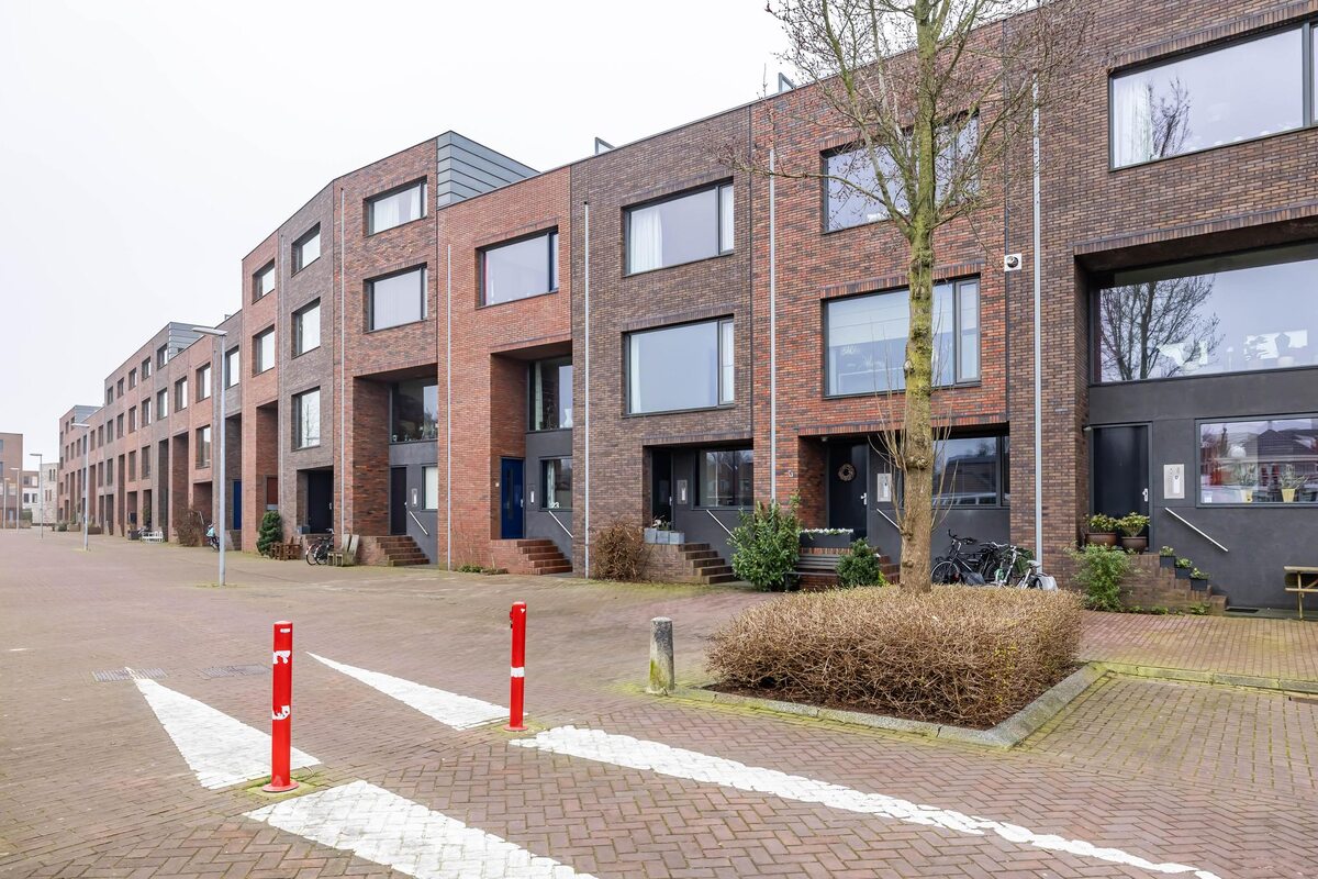 Eemskanaal 23, 9723 AR Groningen - € 750.000 k.k. - Boekholt & partners makelaars Groningen
