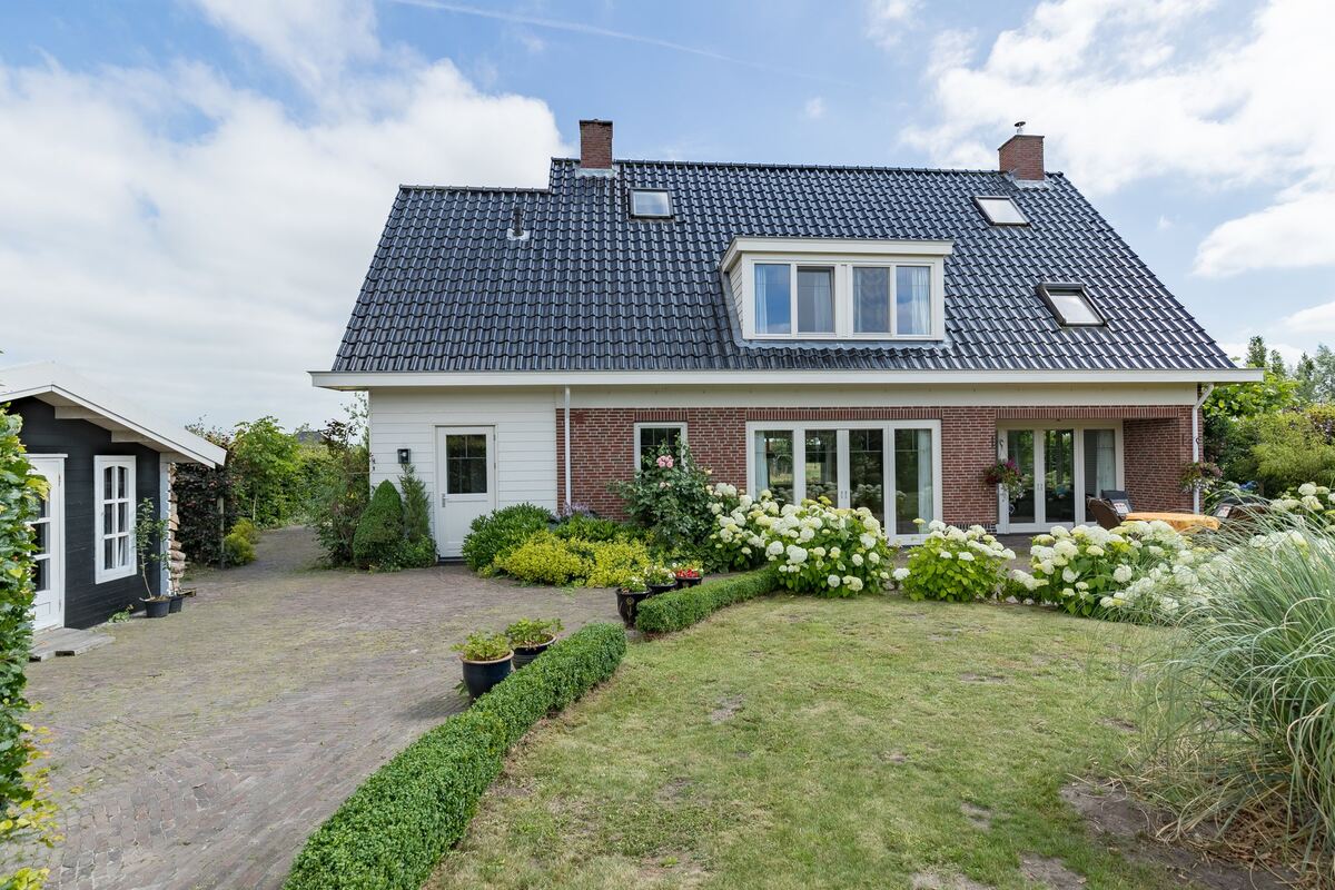 Elfenbank 35, 9685 EC Blauwestad - € 389.500 k.k. - Boekholt & partners makelaars Groningen