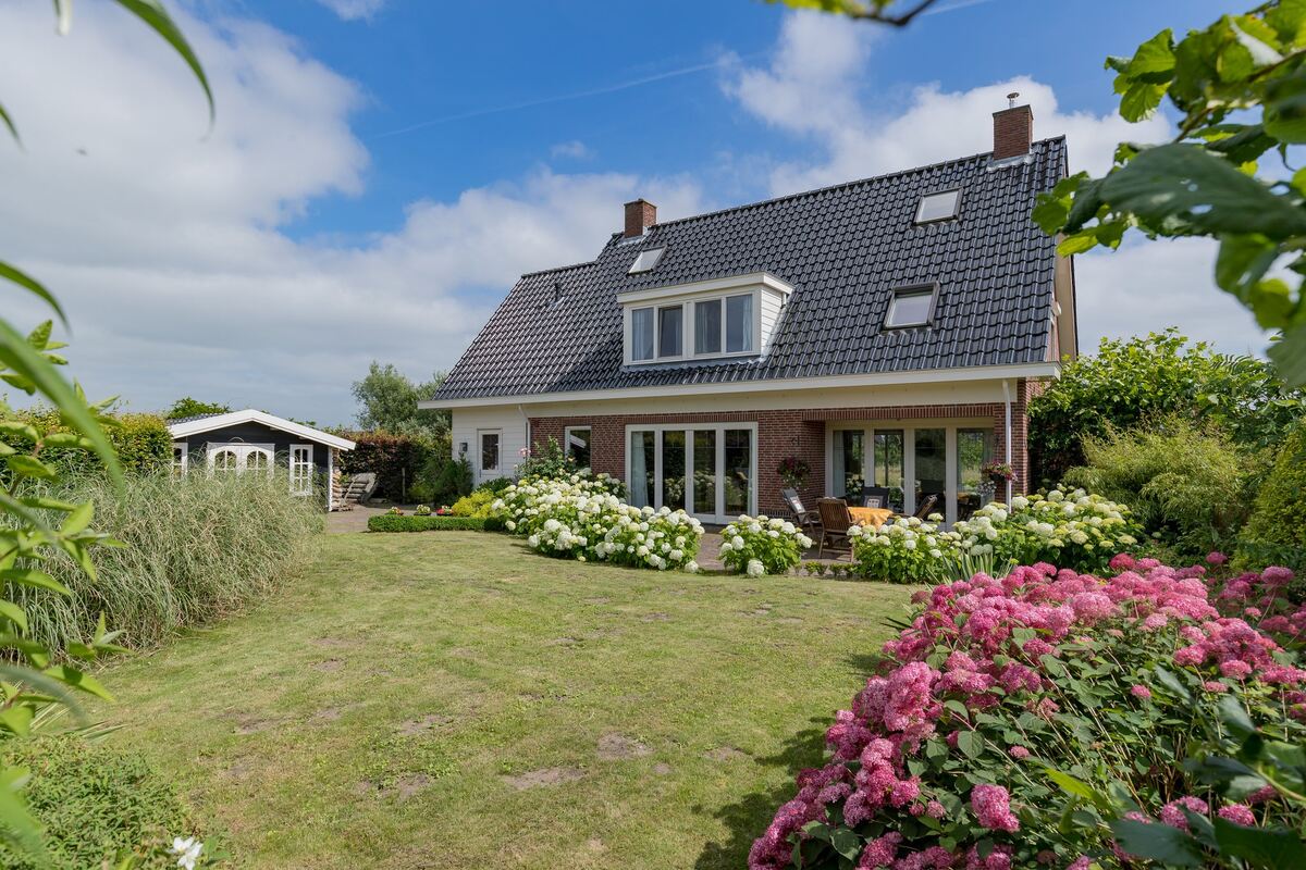 Elfenbank 35, 9685 EC Blauwestad - € 389.500 k.k. - Boekholt & partners makelaars Groningen
