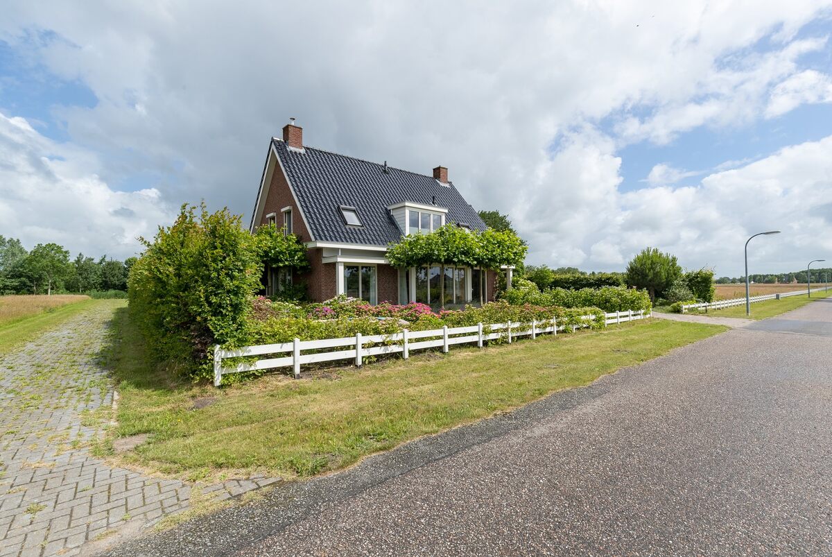 Elfenbank 35, 9685 EC Blauwestad - € 389.500 k.k. - Boekholt & partners makelaars Groningen