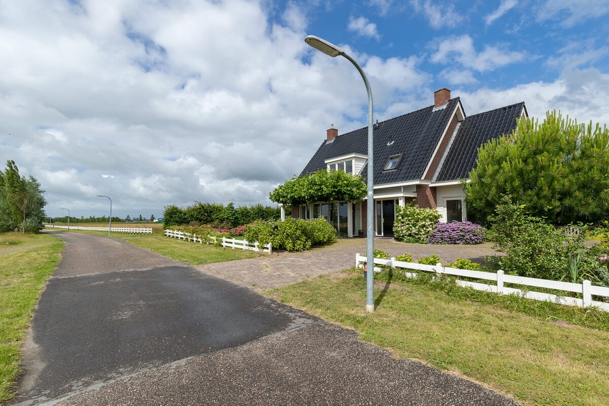 Elfenbank 35, 9685 EC Blauwestad - € 389.500 k.k. - Boekholt & partners makelaars Groningen