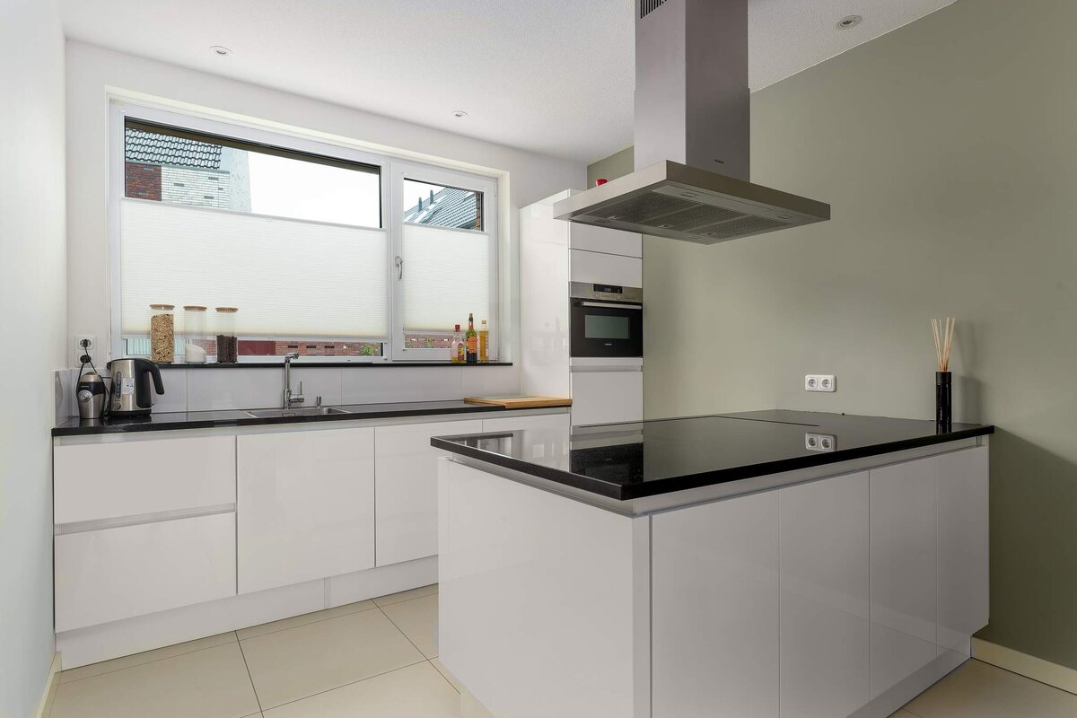 Grote Beerstraat 114, 9742 SC Groningen - € 399.000 k.k. - Boekholt & partners makelaars Groningen