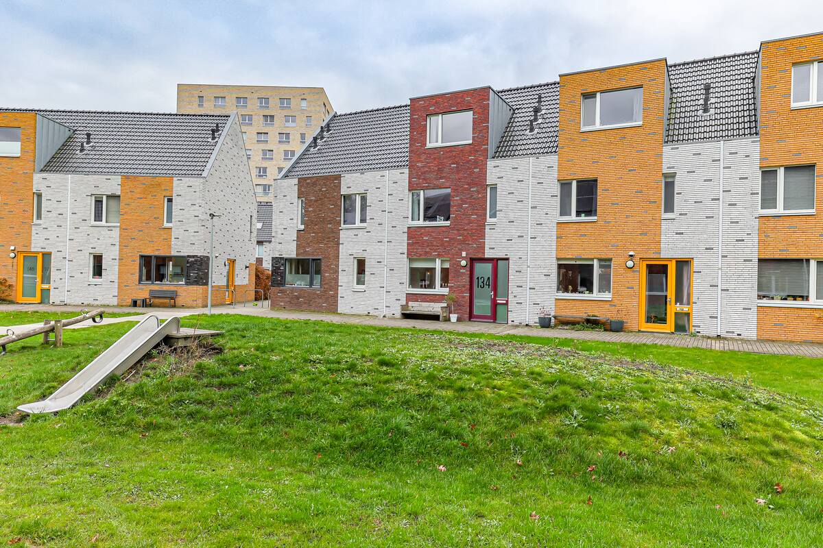Grote Beerstraat 134, 9742 SE Groningen - € 385.000 k.k. - Boekholt & partners makelaars Groningen