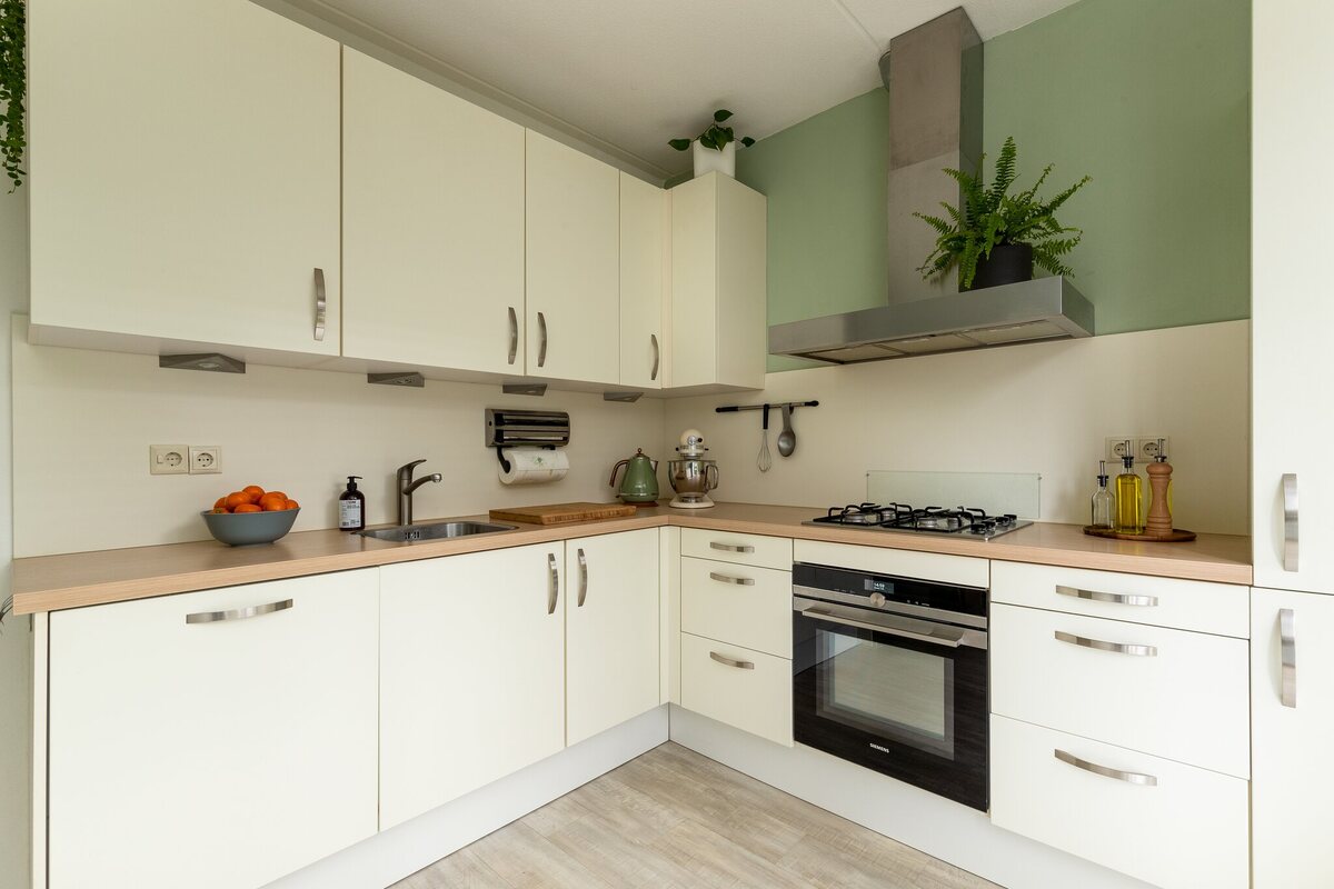 Grote Beerstraat 432, 9742 SP Groningen - € 399.000 k.k. - Boekholt & partners makelaars Groningen