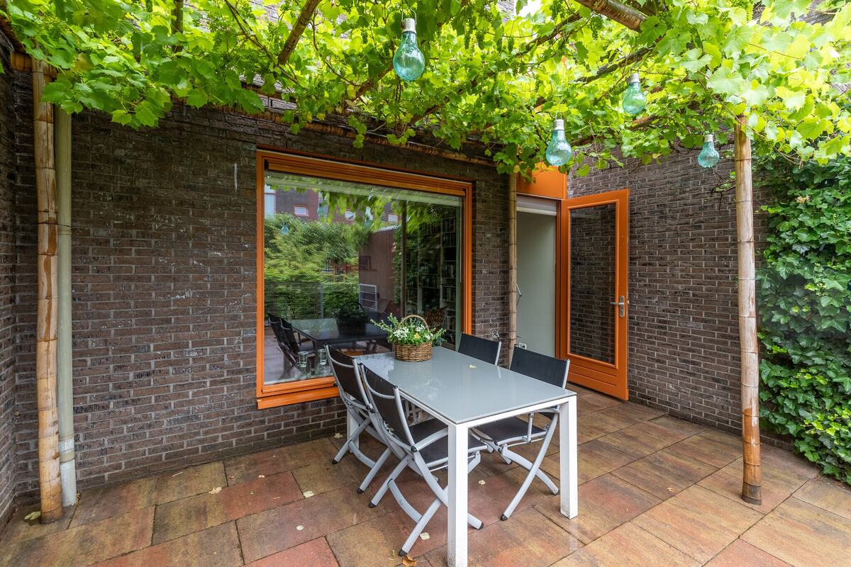 Herehof 31, 9725 AZ Groningen - € 395.000 k.k. - Boekholt & partners makelaars Groningen