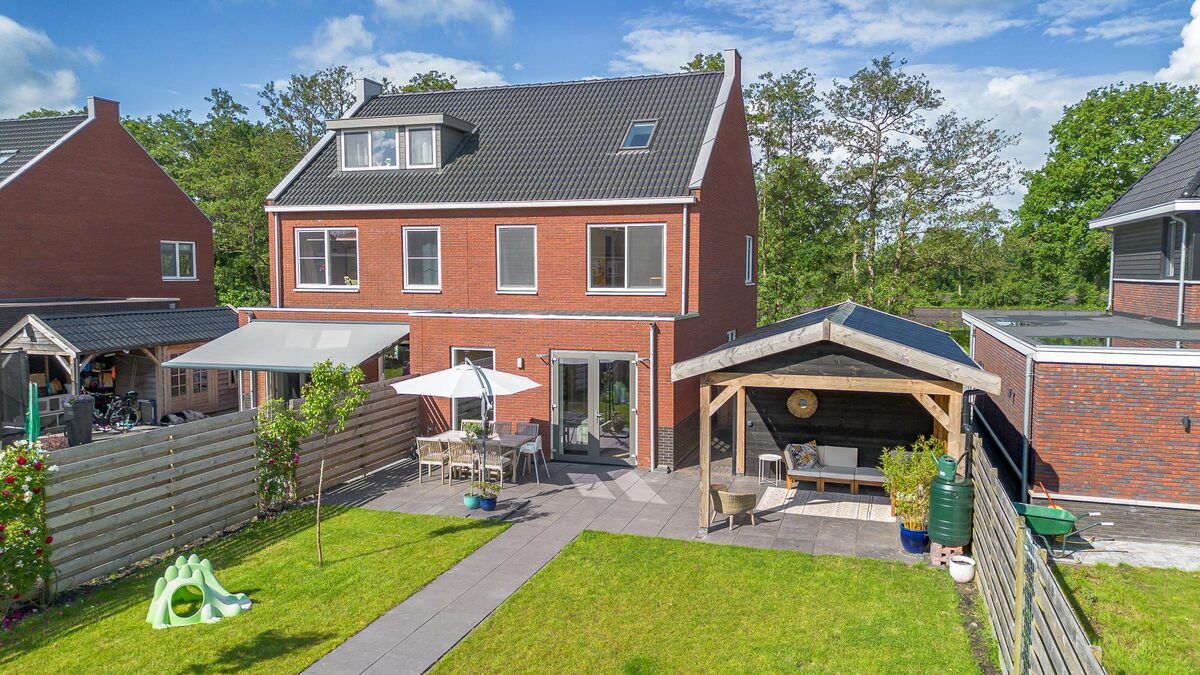 Het Koetshuis 20, 9356 DL Tolbert - € 475.000 k.k. - Boekholt & partners makelaars Groningen