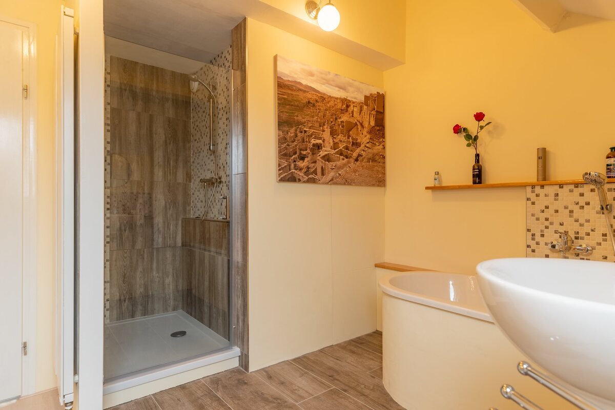 J.M. Den Uylstraat 23, 9728 RH Groningen - € 275.000 k.k. - Boekholt & partners makelaars Groningen