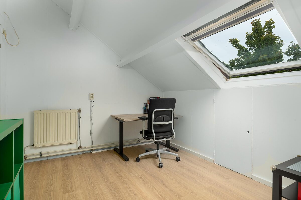 J.M. Den Uylstraat 91, 9728 RJ Groningen - € 345.000 k.k. - Boekholt & partners makelaars Groningen
