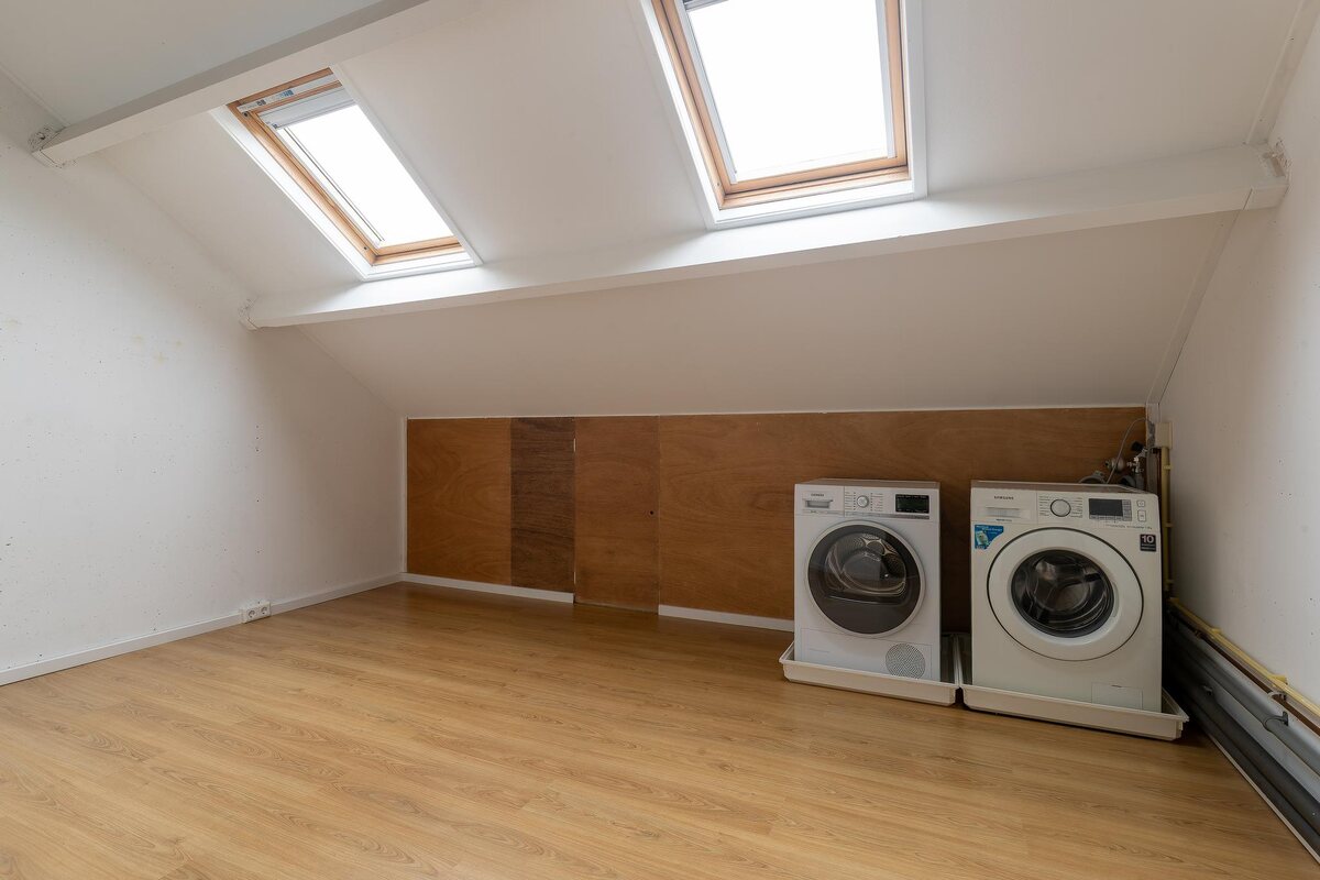 J.M. Den Uylstraat 91, 9728 RJ Groningen - € 345.000 k.k. - Boekholt & partners makelaars Groningen