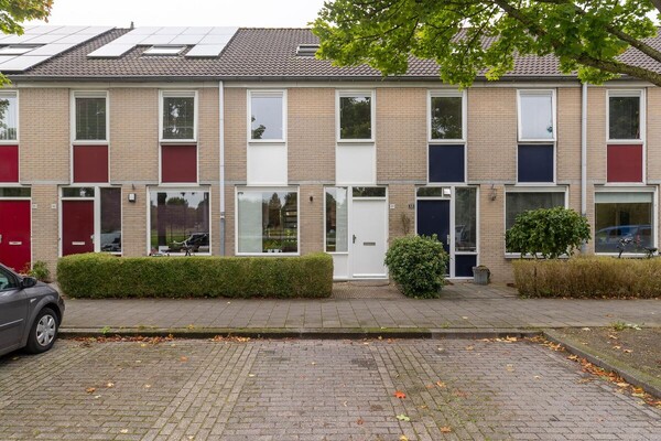 J.M. Den Uylstraat 91