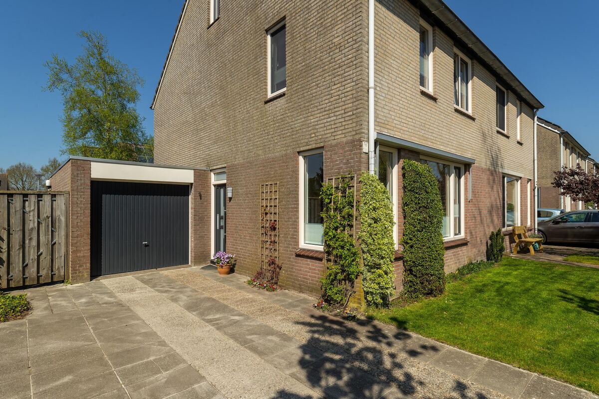 Kooistukken 1, 9761 JZ Eelde - € 400.000 k.k. - Boekholt & partners makelaars Groningen