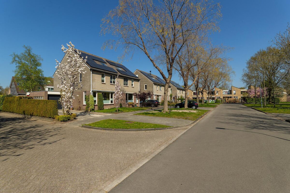 Kooistukken 1, 9761 JZ Eelde - € 400.000 k.k. - Boekholt & partners makelaars Groningen