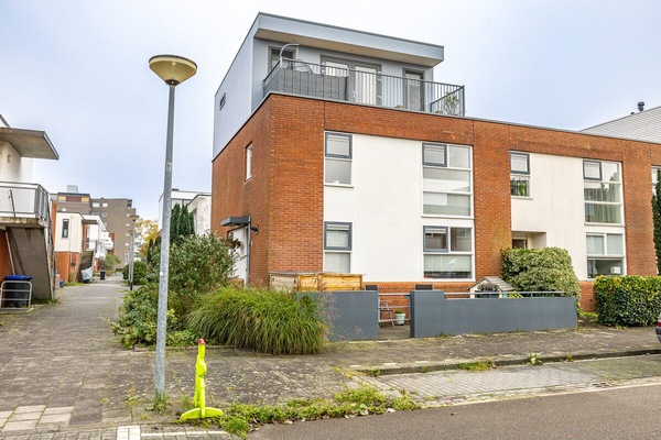 L.B. Pearsonstraat 34