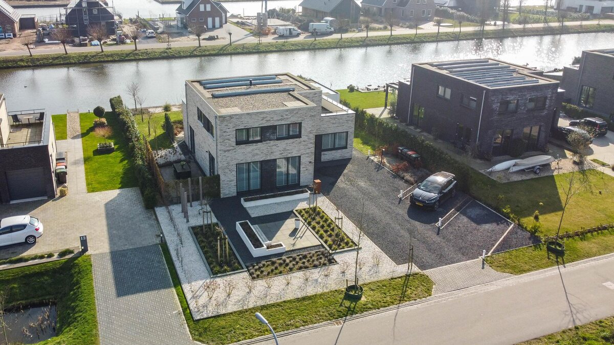 Leeuwerik 14, 9685 AG Blauwestad - € 699.000 k.k. - Boekholt & partners makelaars Groningen