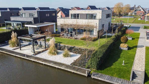 Leeuwerik 14