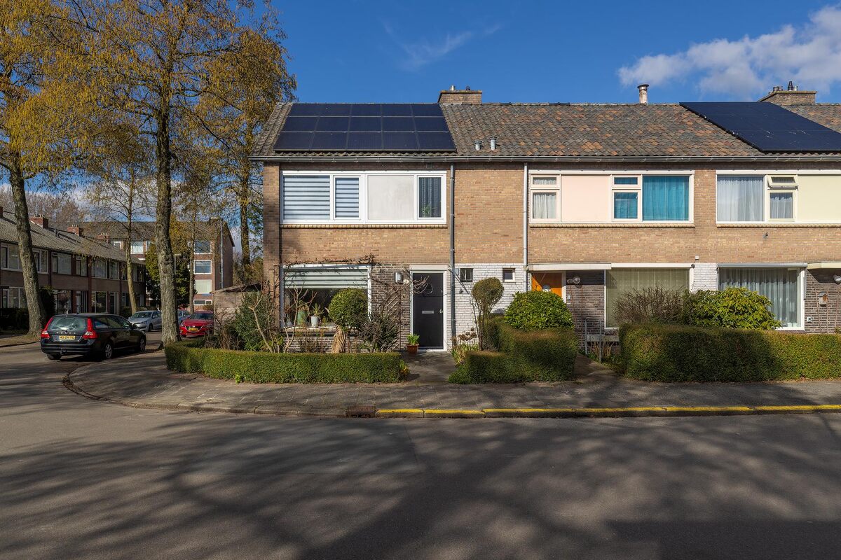 Maluslaan 51, 9741 LK Groningen - € 285.000 k.k. - Boekholt & partners makelaars Groningen