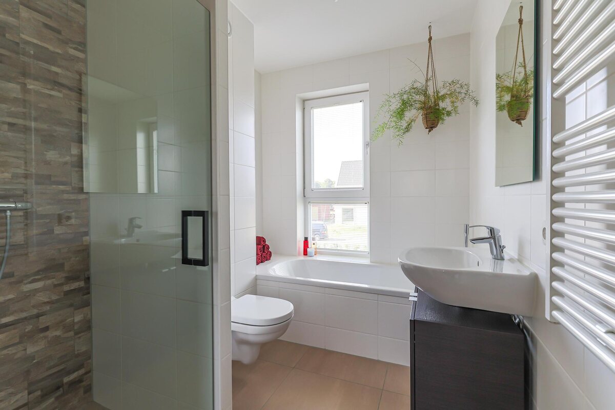 Meeroeverslaan 182, 9613 AH Harkstede - € 395.000 k.k. - Boekholt & partners makelaars Groningen
