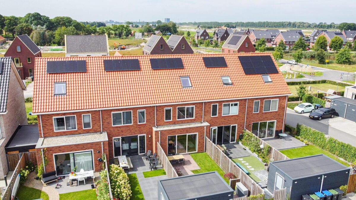 Meeroeverslaan 182, 9613 AH Harkstede - € 395.000 k.k. - Boekholt & partners makelaars Groningen