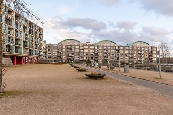 M.K. Gandhiplein 39
