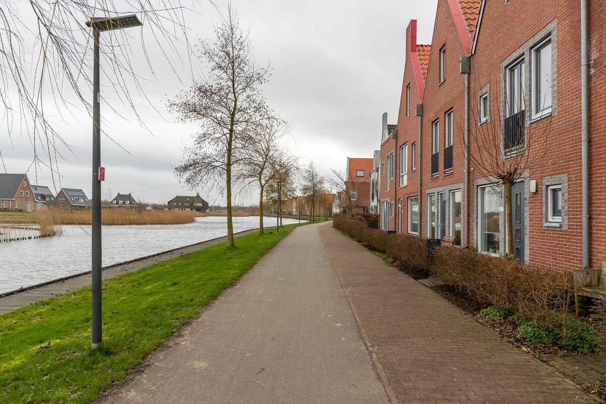 Oeverpad 207, 9613 AL Groningen - € 325.000 k.k. - Boekholt & partners makelaars Groningen