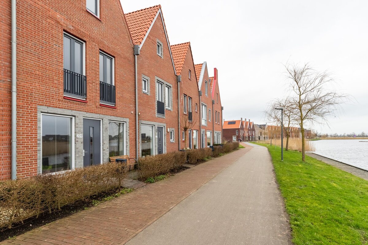 Oeverpad 207, 9613 AL Groningen - € 325.000 k.k. - Boekholt & partners makelaars Groningen