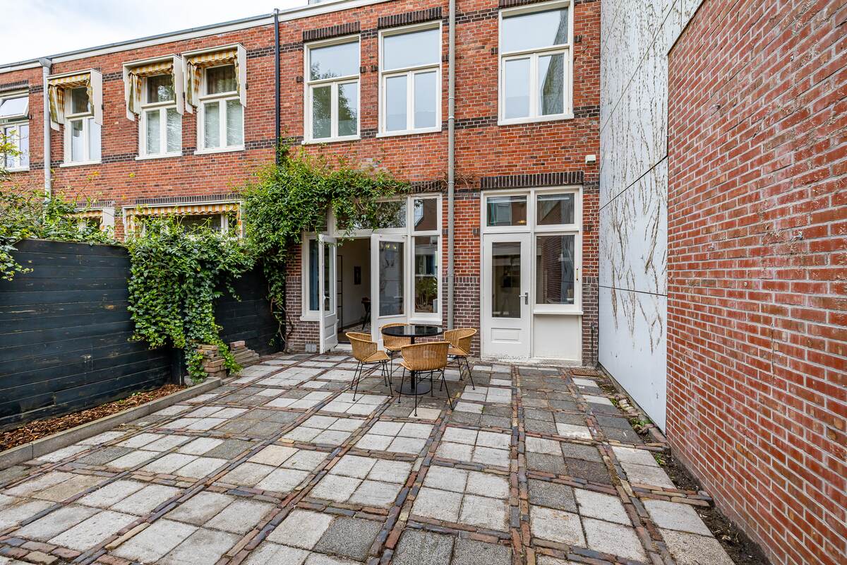 Oostersingel 166, 9711 XL Groningen - € 625.000 k.k. - Boekholt & partners makelaars Groningen