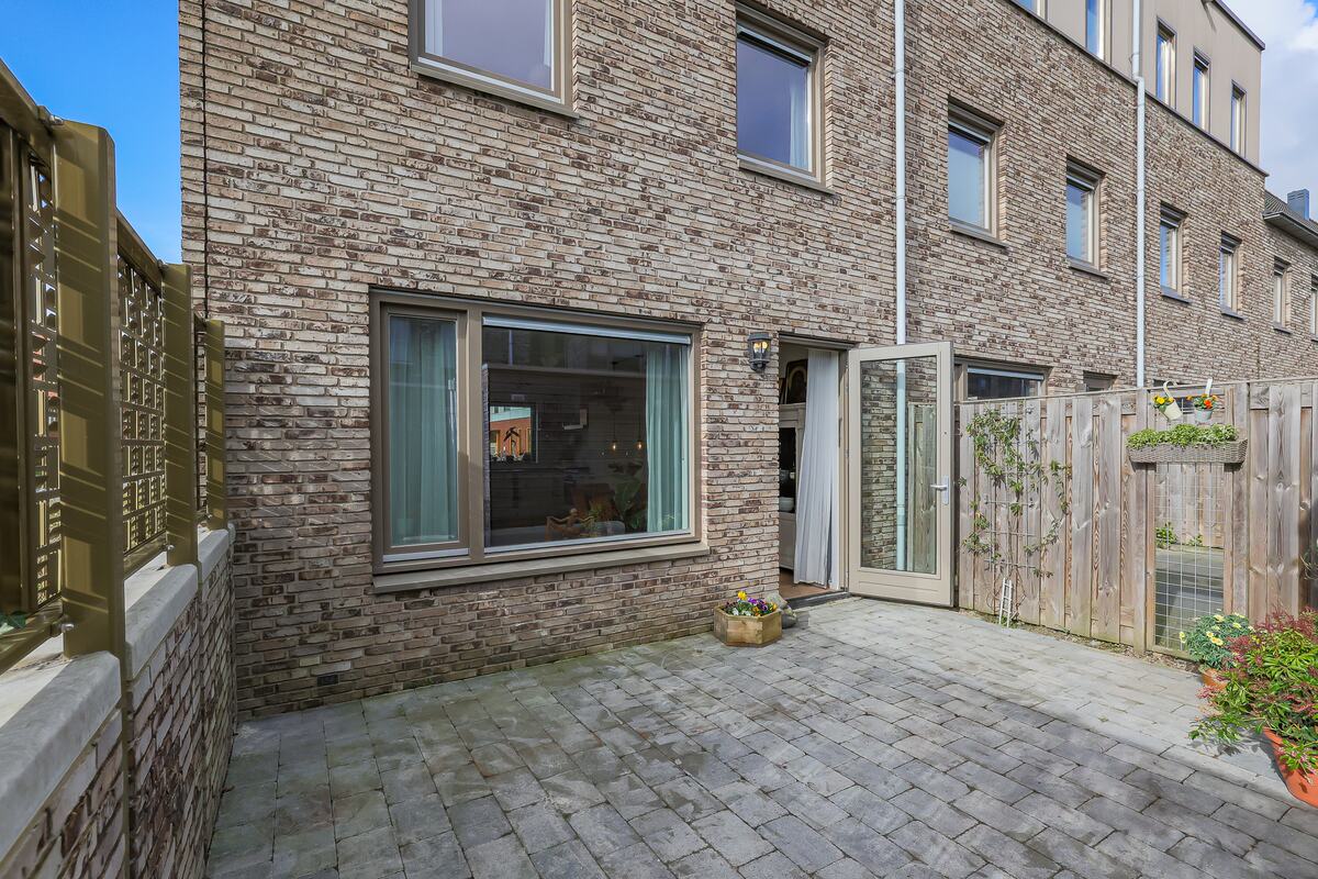 Pelikaanstraat 1, 9713 BW Groningen - € 400.000 k.k. - Boekholt & partners makelaars Groningen