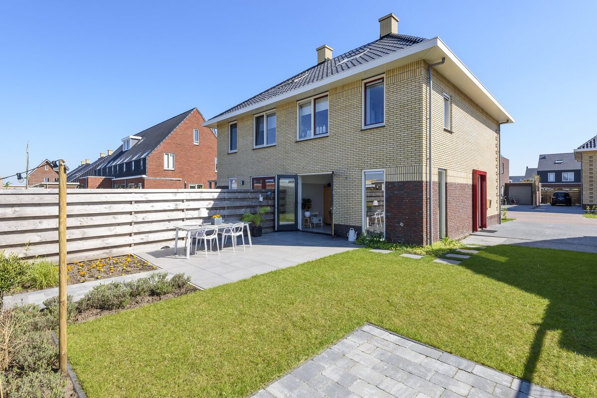 Propusstraat 8, 9801 WE Zuidhorn - € 300.000 k.k. - Boekholt & partners makelaars Groningen