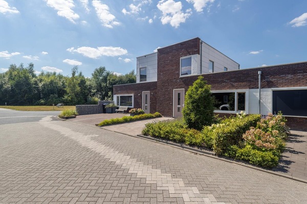 Rembrandtlaan 25