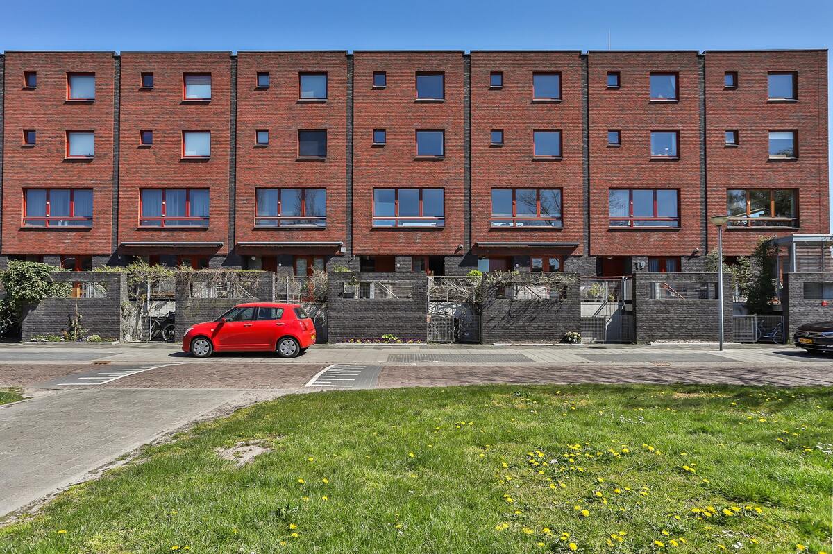 Rembrandt van Rijnstraat 23, 9718 PH Groningen - € 449.000 k.k. - Boekholt & partners makelaars Groningen