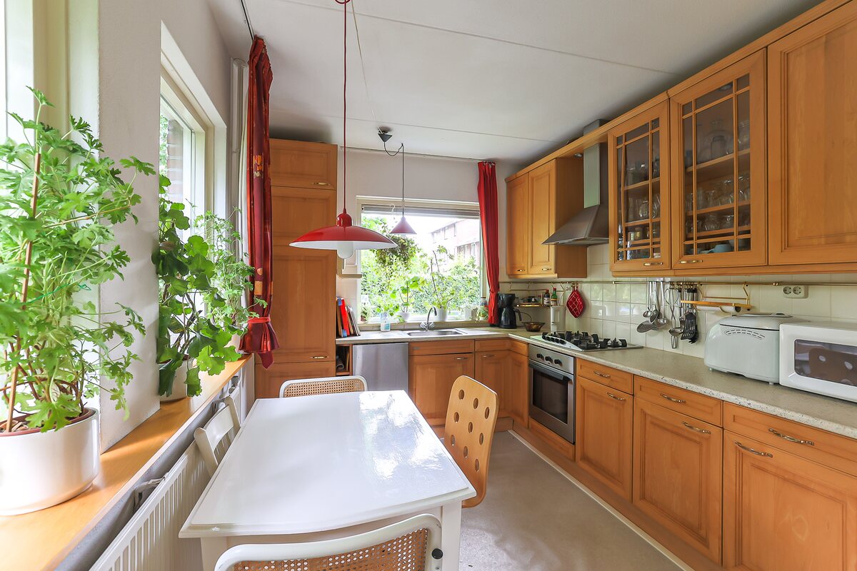 Rensumaheerd 52, 9736 AC Groningen - € 350.000 k.k. - Boekholt & partners makelaars Groningen