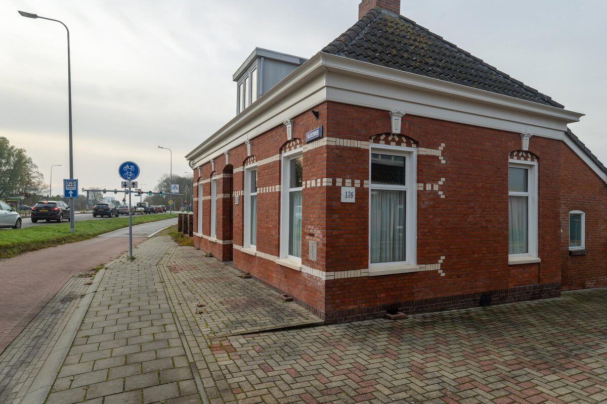 Rijksweg 136, 9734 AP Groningen - € 375.000 k.k. - Boekholt & partners makelaars Groningen