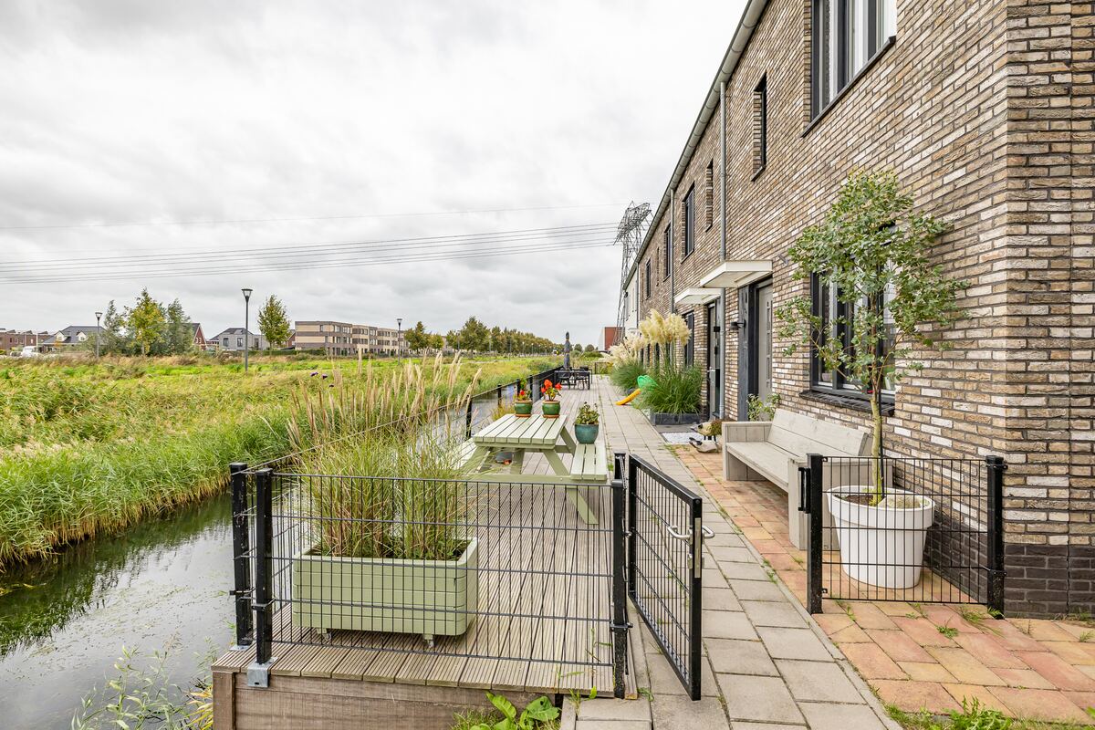 Senneroog 18, 9746 RP Groningen - € 475.000 k.k. - Boekholt & partners makelaars Groningen