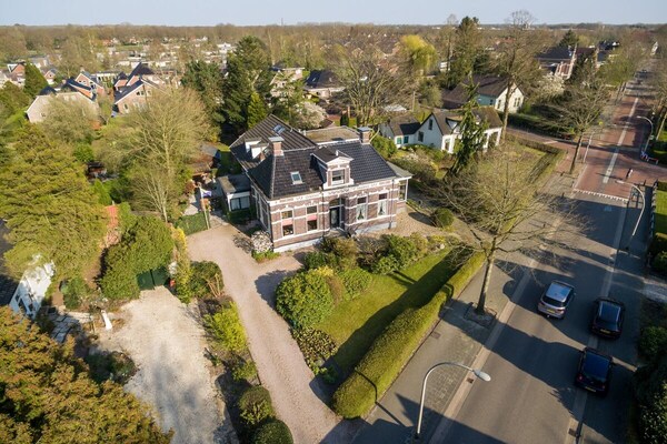 Stationsstraat 44