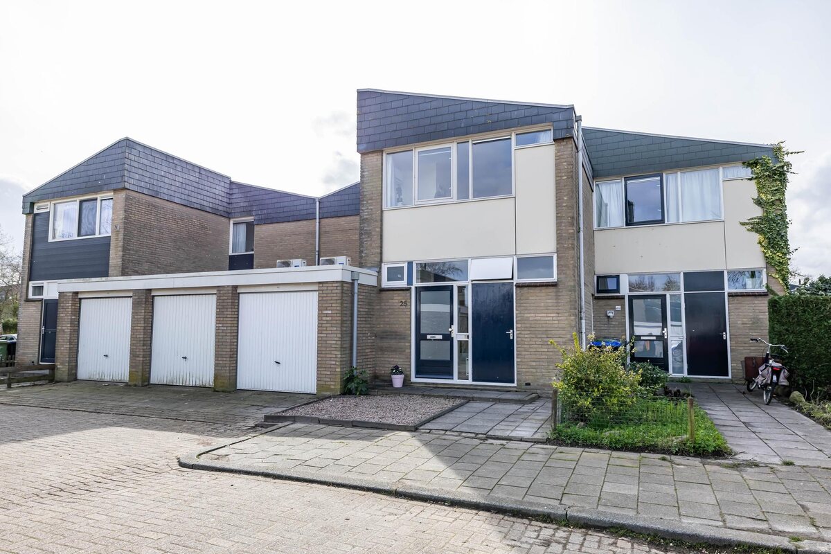 Ten Oeverlaan 25, 9744 GC Groningen - € 275.000 k.k. - Boekholt & partners makelaars Groningen