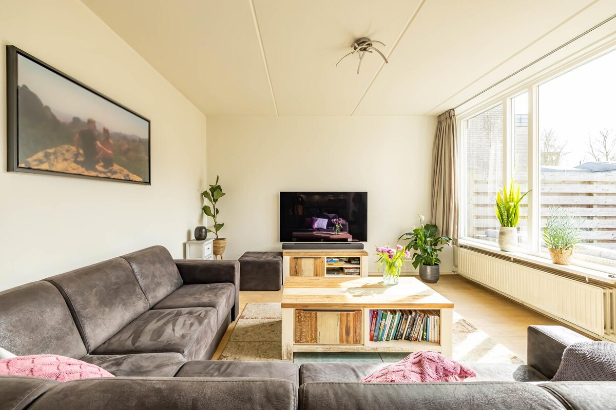 Ten Oeverlaan 25, 9744 GC Groningen - € 275.000 k.k. - Boekholt & partners makelaars Groningen