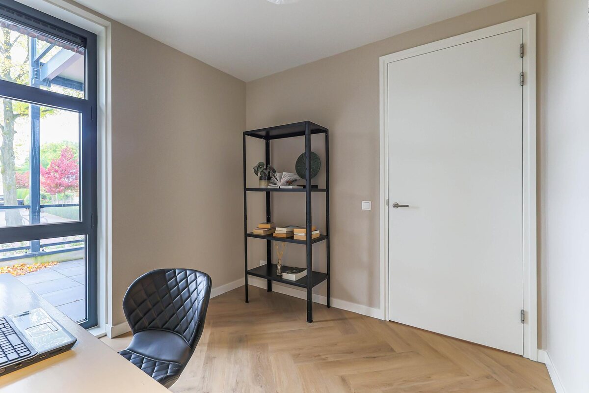Torenplein 7, 9231 CG Surhuisterveen - € 450.000 k.k. - Boekholt & partners makelaars Groningen